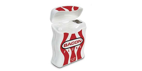 Bacon Floss – зубная нить с ароматом бекона