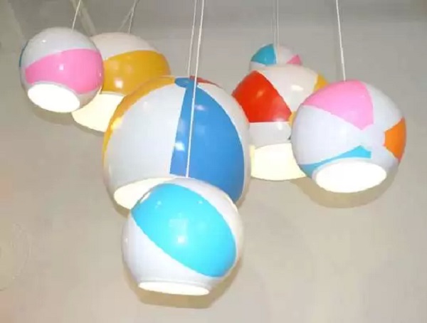 Beach Ball Lamps – набор светильников из старых пляжных мячей