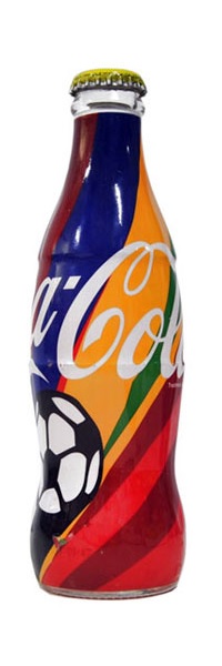 Упаковка Coca-Cola для болельщиков