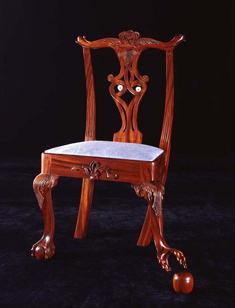 Оригинальный стул из 'ожившей' коллекции от Jake Cress