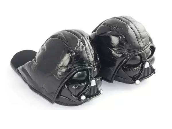 Домашние тапочки Darth Vader Slippers