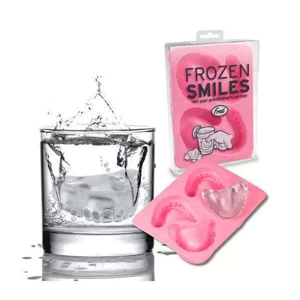 Frozen Smiles - форма для льда в форме вставных челюстей