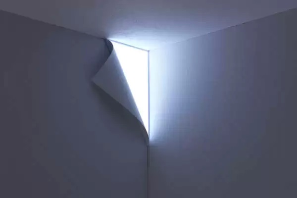 Фантастический свет оригинальной лампы от YOY