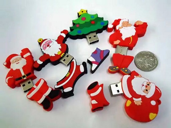 New Year USB - коллекция флэшек-Дедов Морозов
