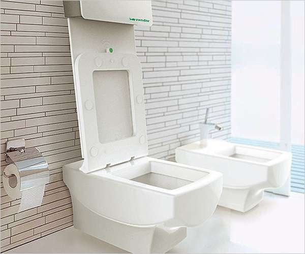 CSM Automatic Toilet System - сантехническая новинка для поддержания санитарных норм в уборных общественных мест