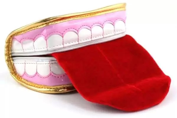 Smiling Teeth Purse - оригинальный зубастый кошелек для 'хищников' с чувством юмора