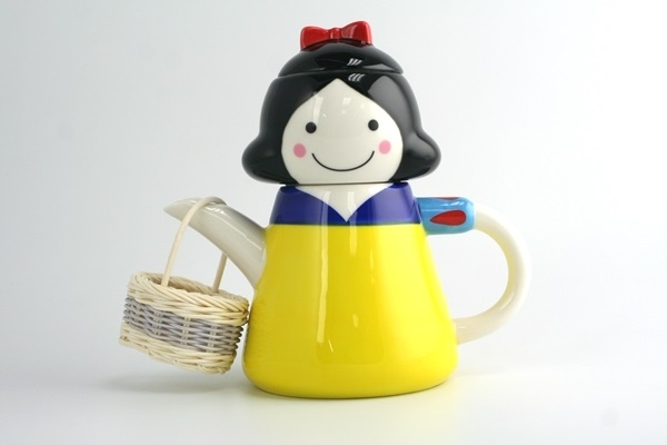 The Snow White Teapot - сказочный чайник от дотошного дизайнера