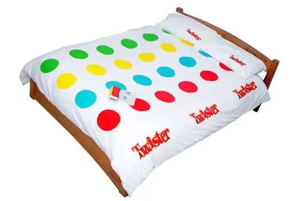 Пододеяльник Twister - необычное постельное белье для детей и взрослых, любящих поиграть