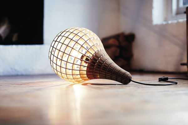 Коллекция деревянных светильников Hemmesphere