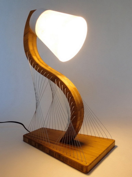 Лампа от дизайнера Robby Cuthbert