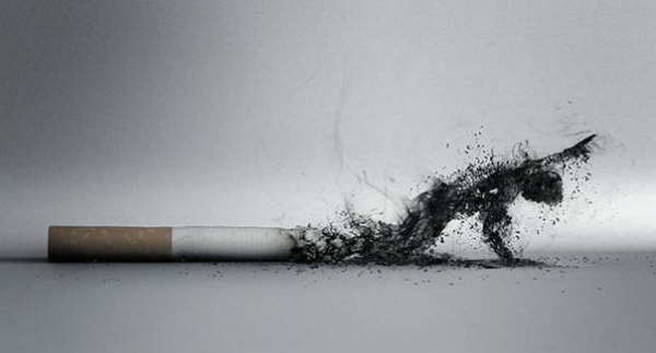 курильщик в виде сигаретного дыма