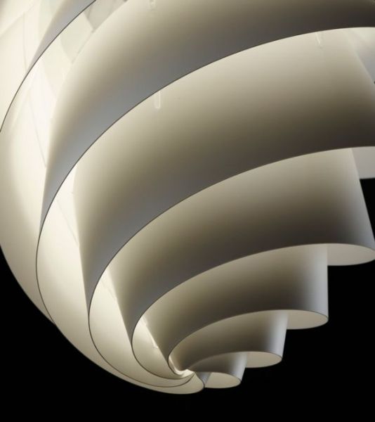 Оригинальные светильники Swirl с плафонами в виде спирали