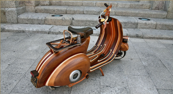 деревянный скутер Vespa