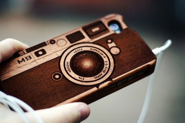 деревянный чеход для iPhone