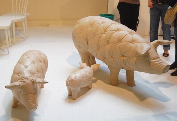 Пуфики в форме свиней
