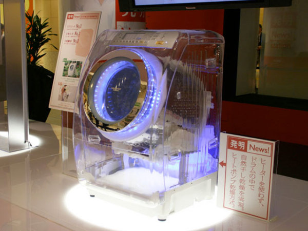 прозрачная стиральная машинка