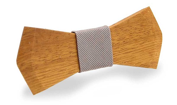 Оригинальный деревянный галстук