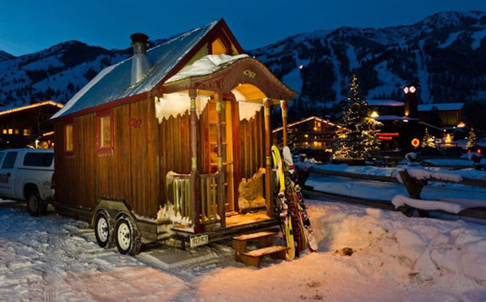 Мобильный лыжный домик Зака