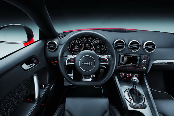 Салон  Audi TT