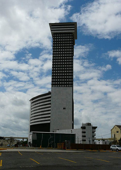 Башня Plaza, США