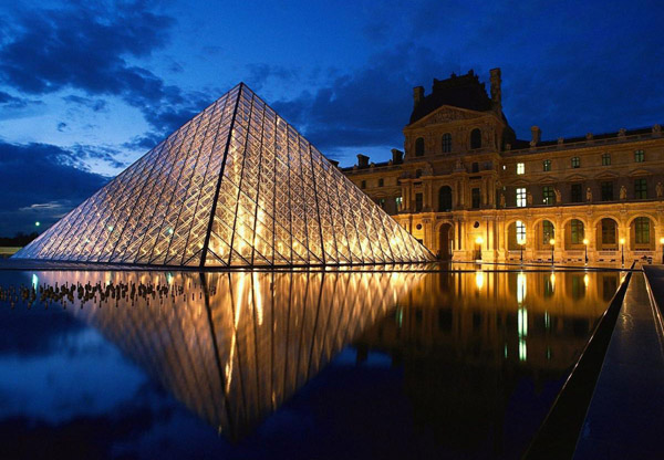  Пирамида Лувра (The Louvre Pyramid)