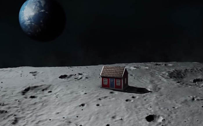 Шведский домик на Луне