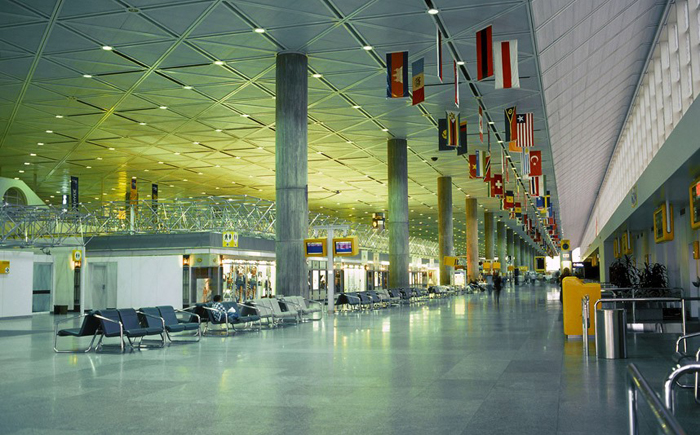 Международный аэропорт Мирабель