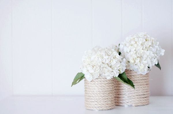 Красивая ваза из бечевки своими руками. Декорированная ваза для цветов из веревки
