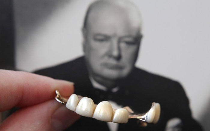 Зубные протезы Черчилля