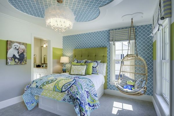 Спальня для девочки в сине-зелёных тонах