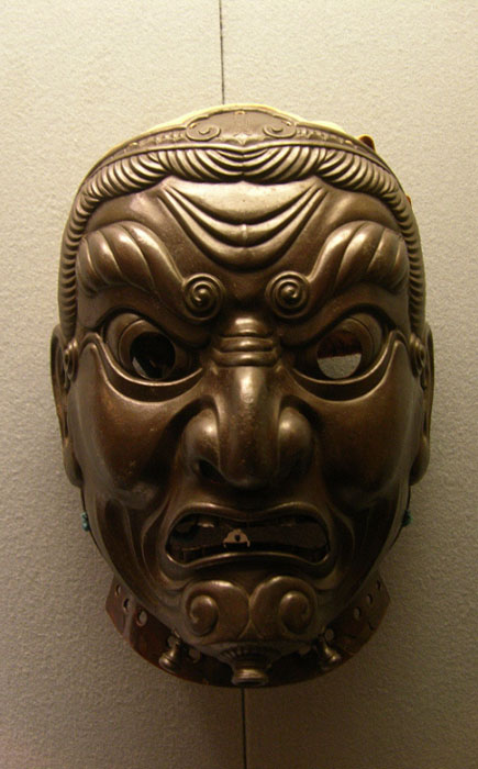 Шлем-маска японского самурая