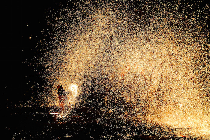Огненный фестиваль – Nuanquan, Китай