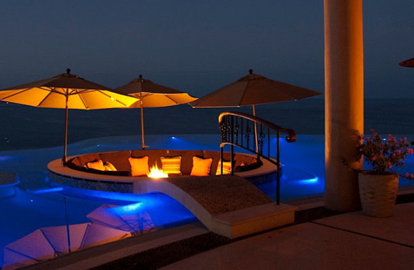 Ночь в панорамном бассейне от  Sinclair Associates Architects
