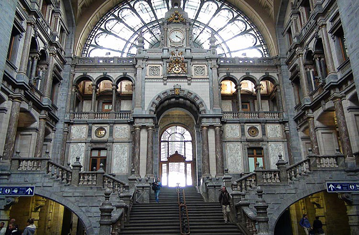 Центральный вокзал Антверпена, Антверпен