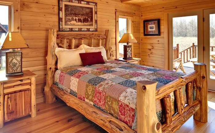 Потрясающая кровать из дерева