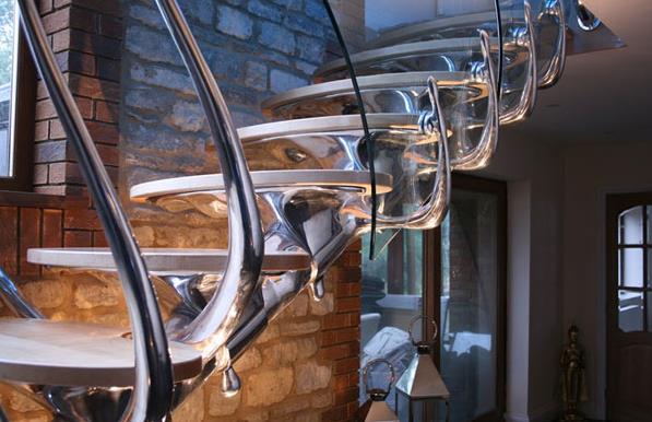 Скульптурная лестница от дизайнерской студии Philip Watts Design
