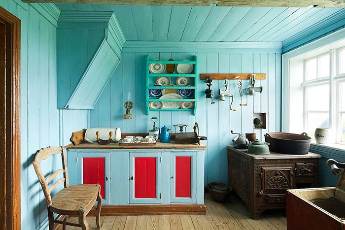 Кухня в голубых тонах
