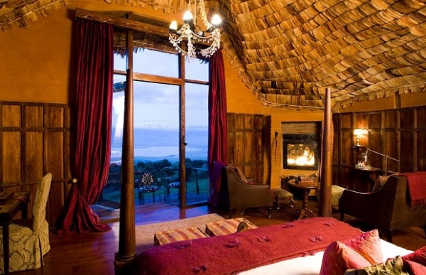 Спальня в Ngorongoro Crater Lodge