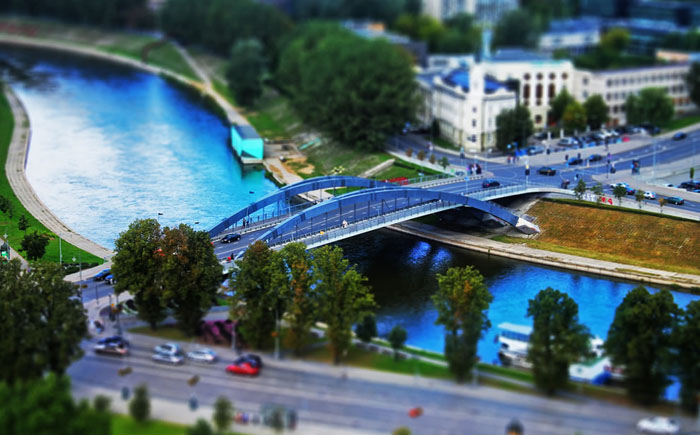 Мост в Литве. Автор Dom Wake