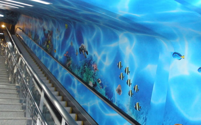  Первый подводный эскалатор