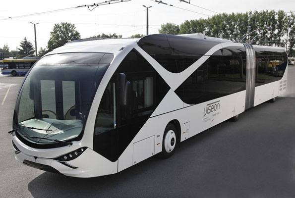 Транспорт в Саудовской Аравии: троллейбусы для студентов