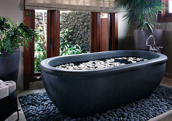 Интерьер ванный в чёрно-белых тонах от Willman Interiors / Gina Willman