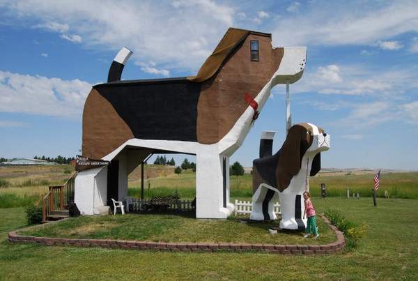 Гостиница в виде собаки, Коттонвуд, Айдахо