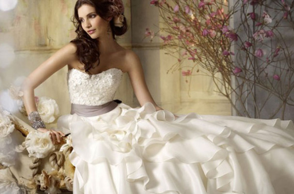 Красавицам невестам: самые модные дизайнеры свадебных платьев