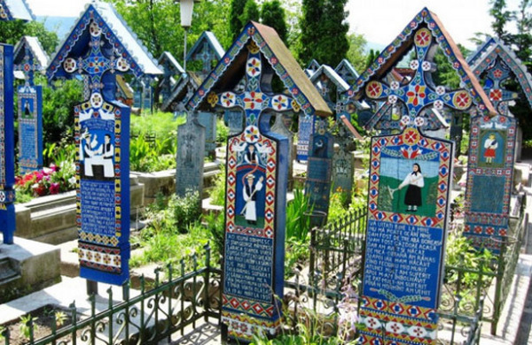 Кладбище Merry Cemetery, Сапанта, Румыния