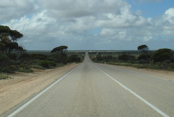 Eyre Highway, Австралия