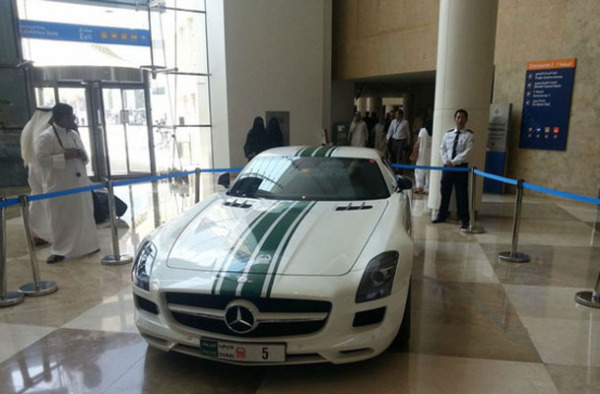 Mercedes Benz SLS AMG в ОАЭ