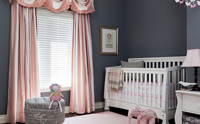 Детская спальня в розово-серых тонах от Merigo Design