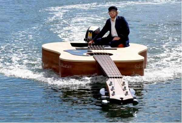 Лодка-гитара (Австралия)