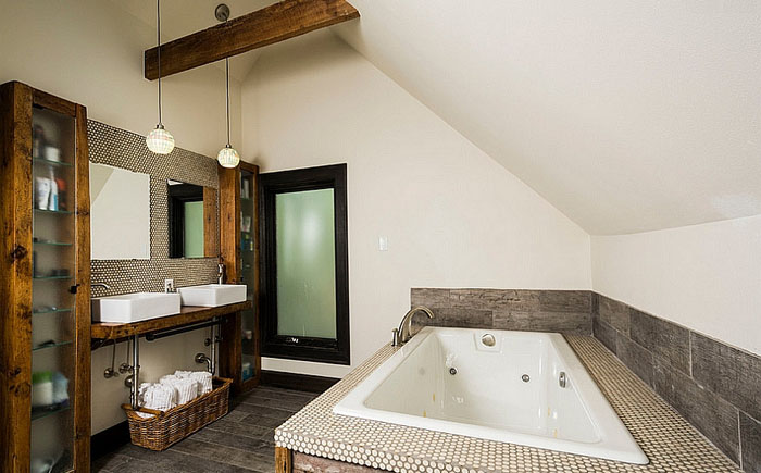 Ванная комната от  Ginkgo House Architecture